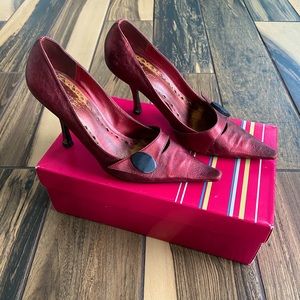 BCBGirls Vintage Metallic High Heel. Size 7.5